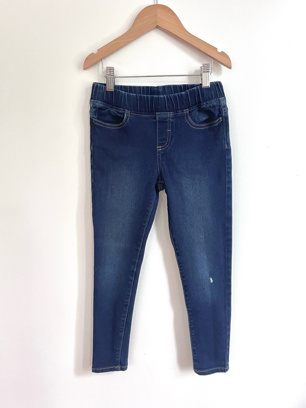 $9 💥Like New Super Soft Skinny Stretch Distressed Jeans / Jeggings